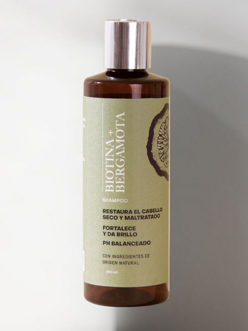 SHAMPOO DE BIOTINA + BERGAMOTA 240ml
